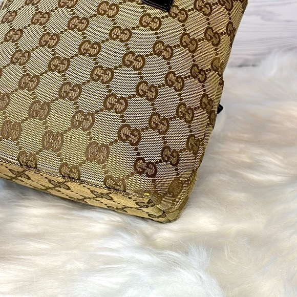 Gucci GG Canvas Handbag - Picture 5 of 16